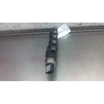 Recambio de rampa inyectora para peugeot 206 berlina 1.4 hdi referencia OEM IAM 9654592680  