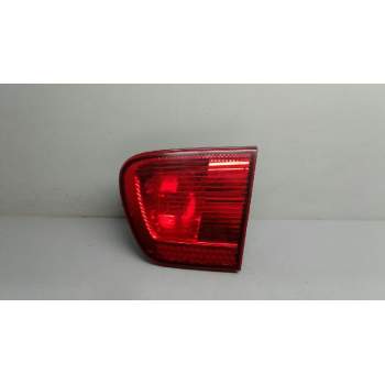 PILOTO TRASERO DERECHO PORTON 6K6945108 6K6945092 