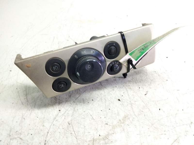 Recambio de mando luces para opel astra h ber. 1.7 16v cdti referencia OEM IAM 13100128  