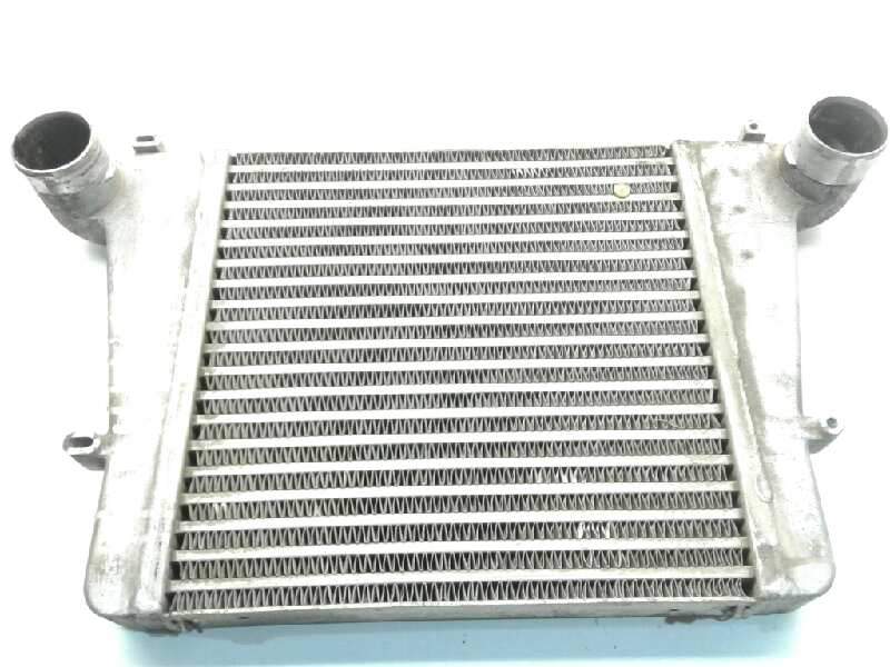 Recambio de intercooler para nissan eco - t 135.60/100 kw/e2 referencia OEM IAM 130040051F 10727 