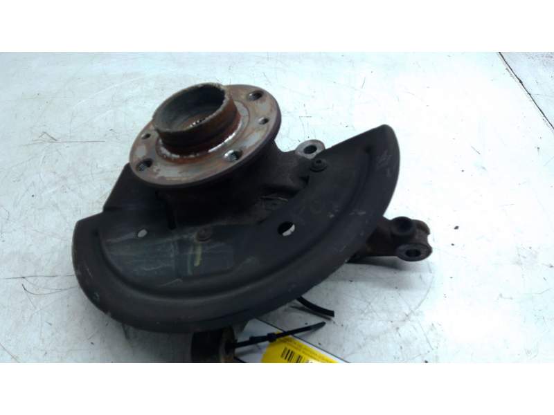 Recambio de mangueta delantera izquierda para dacia dokker monospace (ke_) 1.6 referencia OEM IAM 400110096R  
