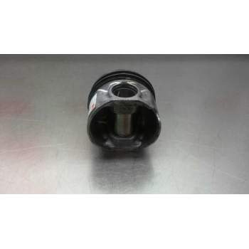 Recambio de piston para nissan cabstar 35.15 referencia OEM IAM   