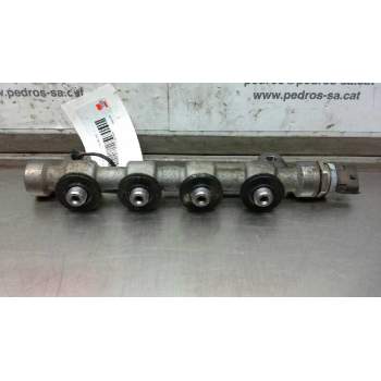 Recambio de rampa inyectora para nissan pathfinder (r51) 3.0 v6 dci cat referencia OEM IAM 0445216032 9XA 661 