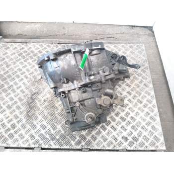 Recambio de caja cambios para nissan primera berlina (p12) acenta referencia OEM IAM 8200210599  