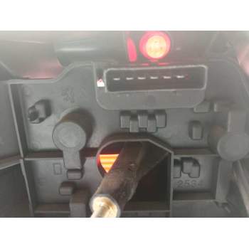Recambio de piloto trasero derecho para citroën xsara berlina 2.0 hdi exclusive (66kw) referencia OEM IAM 2534D  
