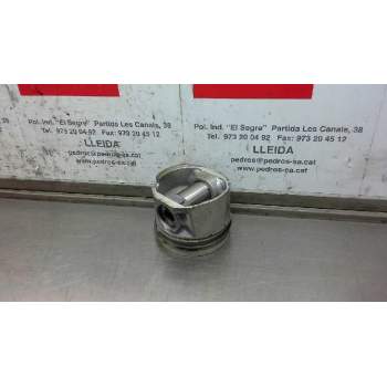 Recambio de piston para nissan terrano/terrano.ii (r20) 3.0 td cat referencia OEM IAM   
