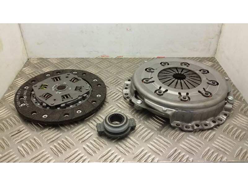 Recambio de kit embrague para citroën berlingo 1.6 16v hdi referencia OEM IAM 9606603080 9647603680 LUK