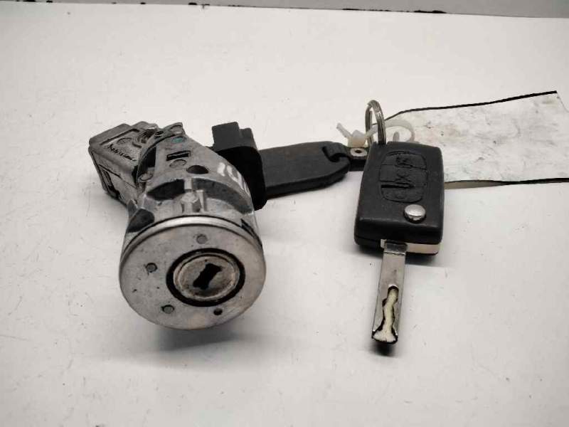 Recambio de conmutador de arranque para citroën c4 berlina collection referencia OEM IAM N0502073  