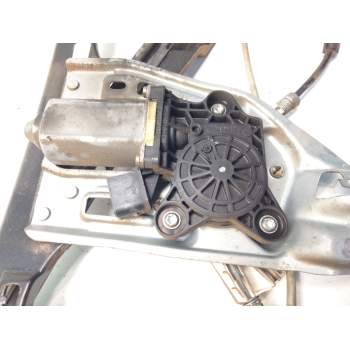 Recambio de elevalunas delantero izquierdo para mercedes-benz clase c (w203) berlina referencia OEM IAM   