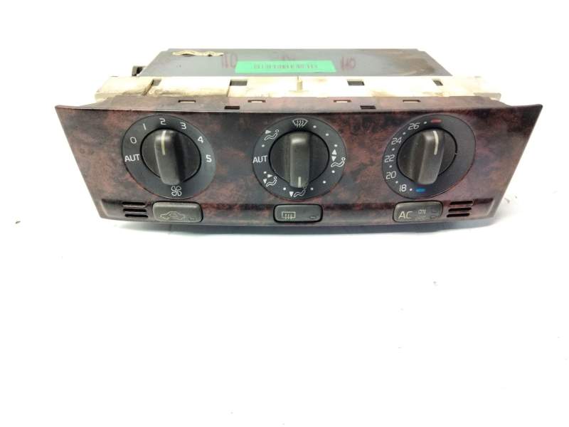 Recambio de mando calefaccion aire acondicionado para volvo s40 berlina 1.8 cat referencia OEM IAM 614029  