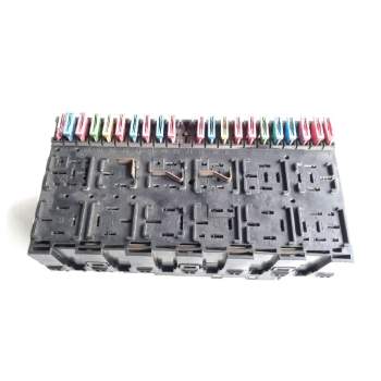Recambio de centralita bsi para seat inca (6k9) 1.9 sdi cl kombi referencia OEM IAM 68461033242  