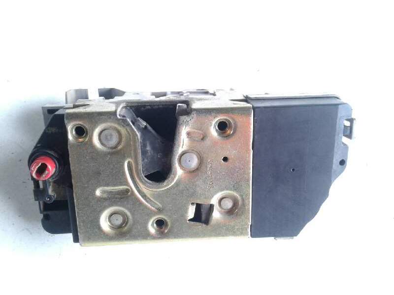 Recambio de cerradura puerta trasera derecha para peugeot 307 berlina (s2) x-line referencia OEM IAM 9138G0  