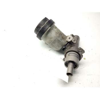 Recambio de bomba freno para volvo s40 berlina 1.8 cat referencia OEM IAM L481373  