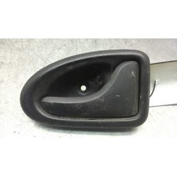 Recambio de maneta interior delantera derecha para renault master desde ´98 2.5 diesel referencia OEM IAM   