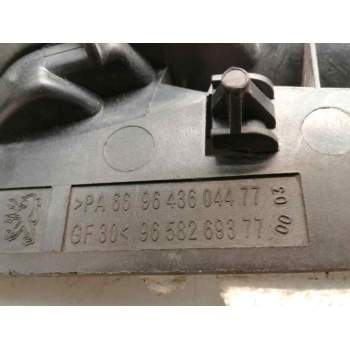 Recambio de maneta exterior trasera derecha para peugeot 307 berlina (s2) x-line referencia OEM IAM 9643604477  