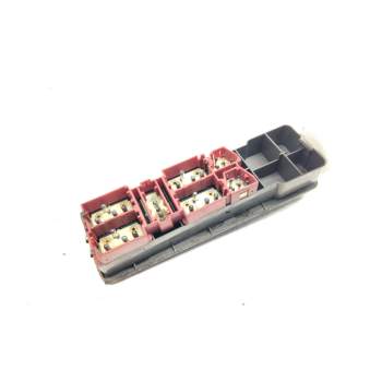 Recambio de mando elevalunas trasero para volvo s40 berlina 1.8 cat referencia OEM IAM 30815235  