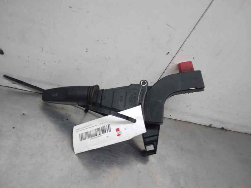 Recambio de mando intermitentes para ford scorpio 24v ghia berlina referencia OEM IAM 93GG13B302AA G952A 