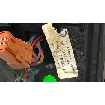 Recambio de retrovisor derecho para citroën berlingo multispace (b9) 1.6 hdi 110 referencia OEM IAM 95813749XT  