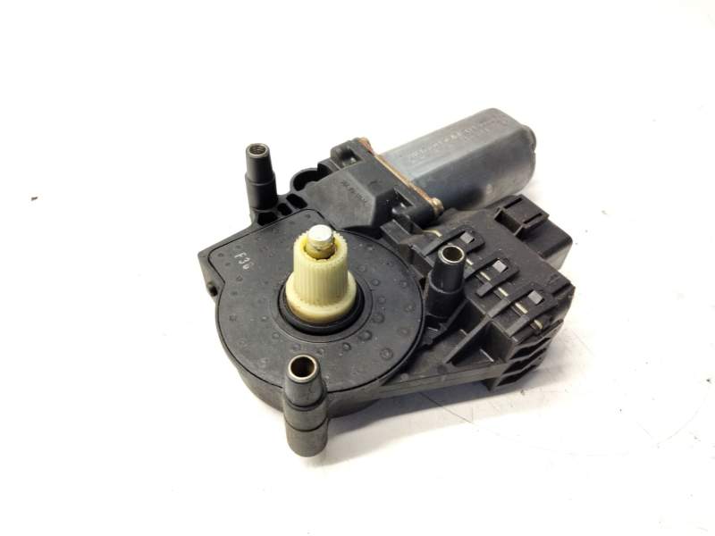 Recambio de motor elevalunas delantero izquierdo para audi a4 berlina (b5) 1.8 20v turbo referencia OEM IAM   