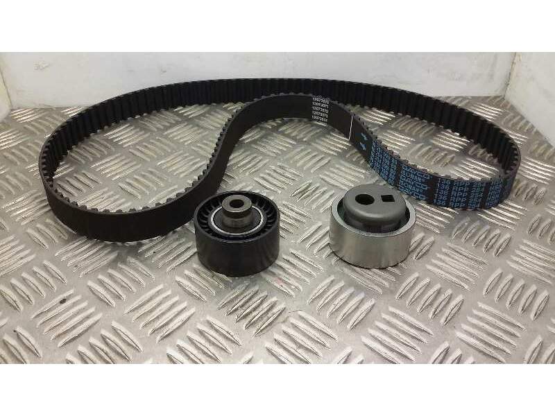 Recambio de kit distribucion para citroën saxo 1.5 diesel referencia OEM IAM 9620409980 0831R3 DAYCO