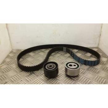 Recambio de kit distribucion para citroën saxo 1.5 diesel referencia OEM IAM 9620409980 0831R3 DAYCO