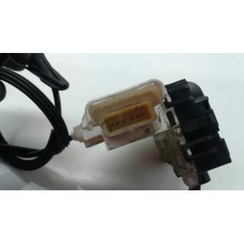 Recambio de cerradura puerta delantera derecha para citroën c4 coupe vtr plus referencia OEM IAM 9647173880F03  