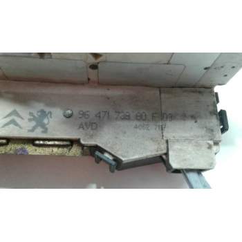 Recambio de cerradura puerta delantera derecha para citroën c4 coupe vtr plus referencia OEM IAM 9647173880F03  