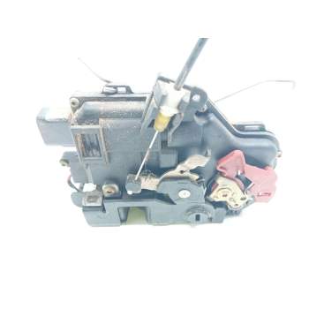 Recambio de cerradura puerta trasera derecha para audi a4 avant (8e) 2.5 tdi (120kw) referencia OEM IAM   