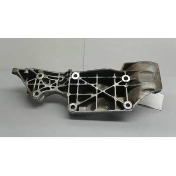 Recambio de soporte alternador para volkswagen golf iv berlina (1j1) gti referencia OEM IAM 06A903143P  