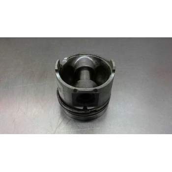Recambio de piston para citroën xsara berlina 1.9d seduction referencia OEM IAM   