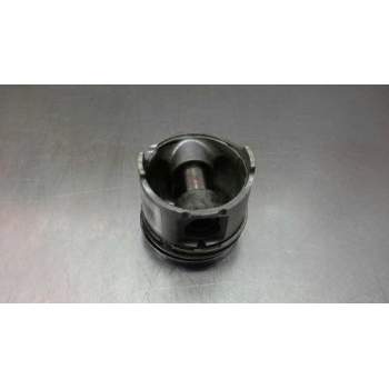 Recambio de piston para citroën xsara berlina 1.9d seduction referencia OEM IAM   