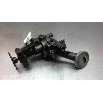 Recambio de bomba aceite para opel vivaro furgón 2.9t largo referencia OEM IAM 7700600252  