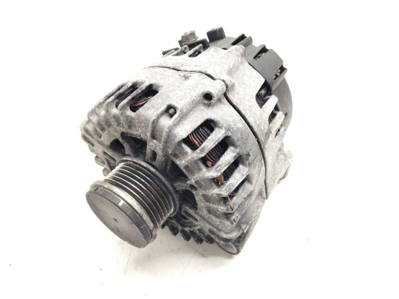 Recambio de alternador para bmw serie 3 lim. (f30) referencia OEM IAM 8578608  