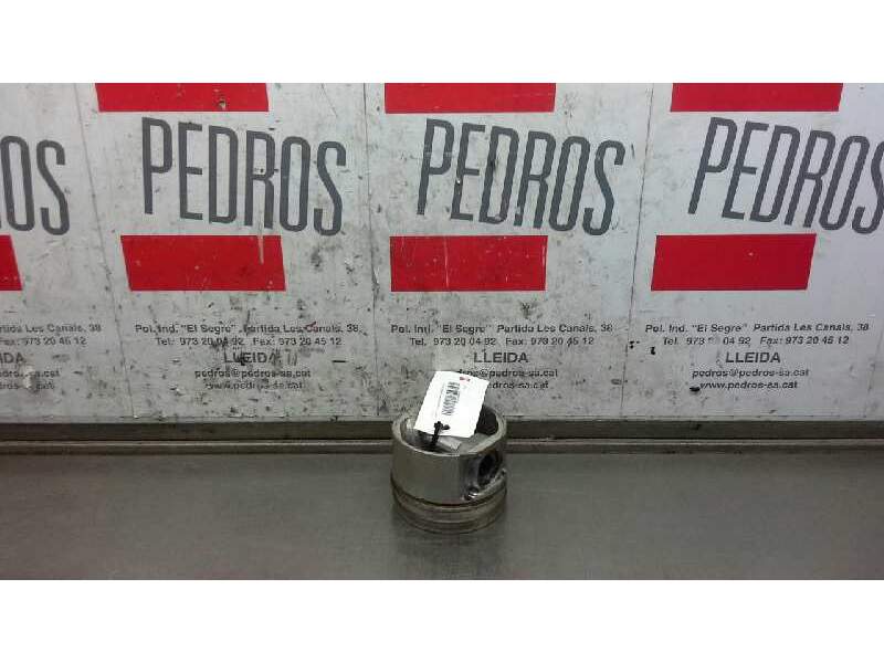 Recambio de piston para nissan terrano/terrano.ii (r20) 3.0 td cat referencia OEM IAM   