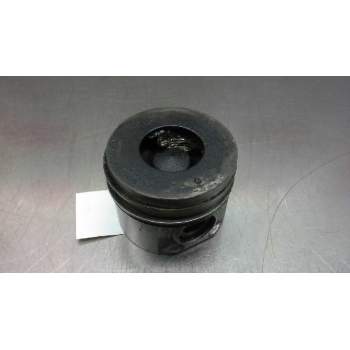 Recambio de piston para nissan terrano/terrano.ii (r20) 3.0 td cat referencia OEM IAM   