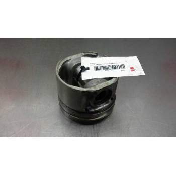 Recambio de piston para nissan terrano/terrano.ii (r20) 3.0 td cat referencia OEM IAM   