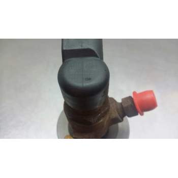 Recambio de inyector para renault megane ii berlina 5p 1.5 dci diesel referencia OEM IAM 8200380253  