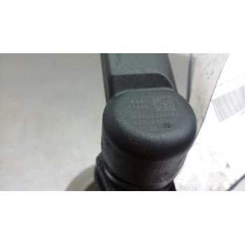Recambio de inyector para renault megane ii berlina 5p 1.5 dci diesel referencia OEM IAM 8200380253  
