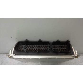 Recambio de centralita motor uce para audi a4 berlina (b5) 1.8 referencia OEM IAM 0261204774 8D0907558B 