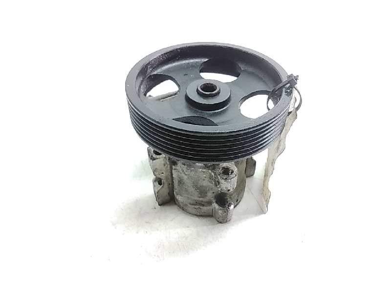 Recambio de bomba direccion para citroën xsara berlina 1.9td attraction referencia OEM IAM 9631923580  