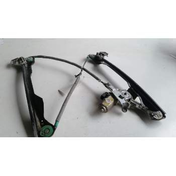 Recambio de elevalunas delantero derecho para ford focus berlina (cak) ambiente referencia OEM IAM 1331612  