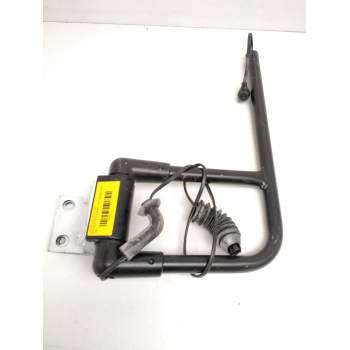 SOPORTE RETROVISOR A6708100214 LADO DERECHO 2538344