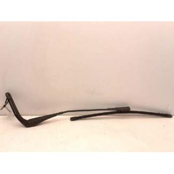 Recambio de brazo limpia delantero derecho para bmw serie 1 berlina (e81/e87) 118d referencia OEM IAM 61617169972  