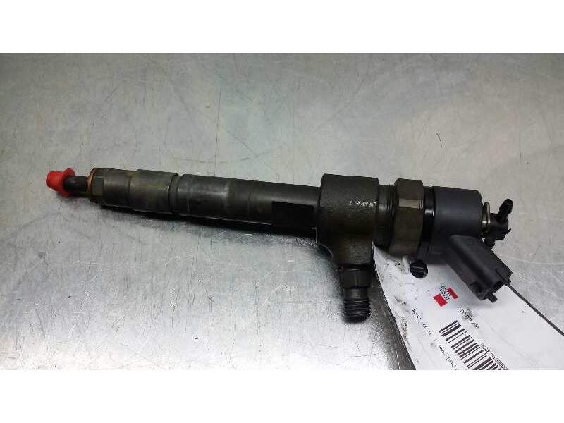 Recambio de inyector para alfa romeo 147 (190) 1.9 jtd distinctive referencia OEM IAM 0445110068  