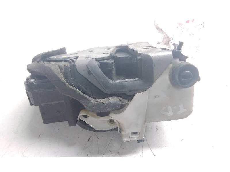 Recambio de cerradura puerta trasera derecha para opel astra j lim. cosmo referencia OEM IAM   