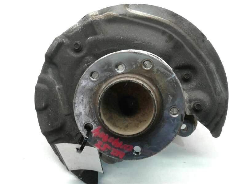 Recambio de mangueta delantera izquierda para bmw serie 1 berlina (e81/e87) 118d referencia OEM IAM 31216793923  