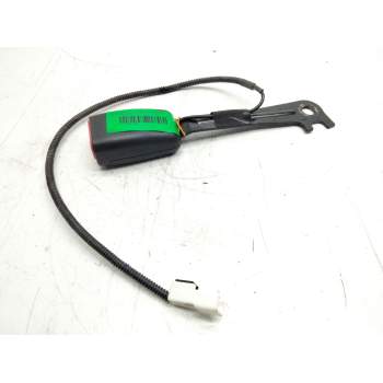 ENGANCHE DELANTERO IZQUIERDO 1K06885116 