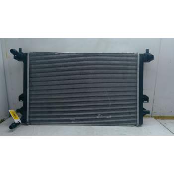 Recambio de radiador agua para skoda superb iii (3v3) 2.0 tdi referencia OEM IAM 5Q0121251GB  