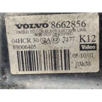 Recambio de faro derecho para volvo s80 berlina 2.4 diesel cat referencia OEM IAM 8662856  