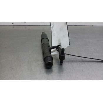 Recambio de inyector para nissan atleon 120 referencia OEM IAM 1660069T62  